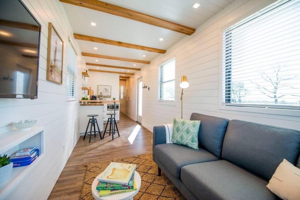 Container Home With Rooftop Views And Pickleball-Pecan Grove Bellmead Eksteriør billede