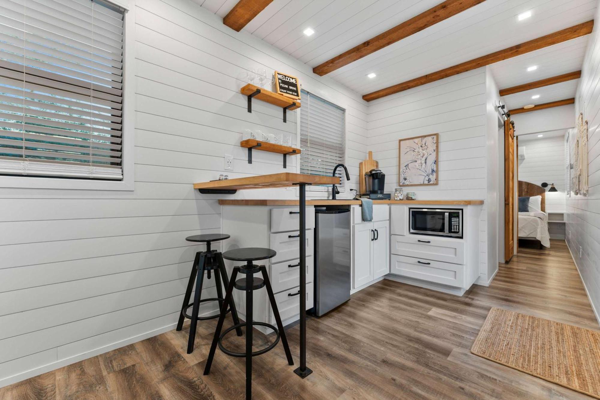 Container Home With Rooftop Views And Pickleball-Pecan Grove Bellmead Eksteriør billede